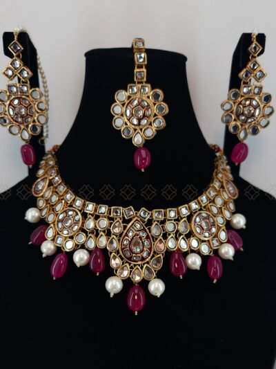 Necklace Set