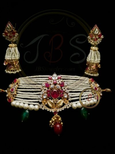 Choker set
