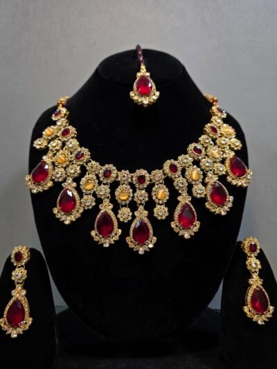 Necklace set